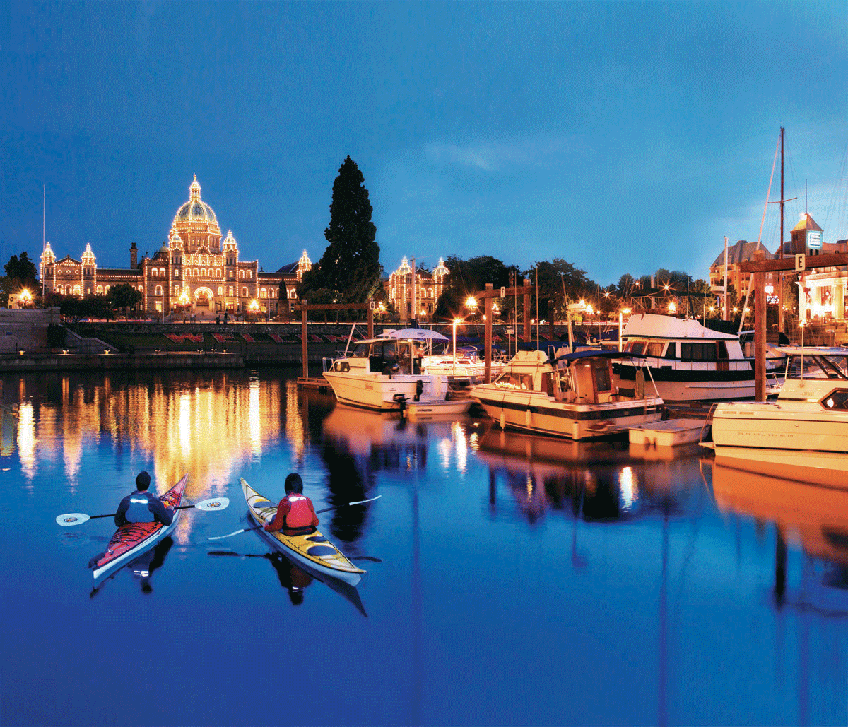 Explore in Victoria BC without a car and see the Parliament Buildings illuminated