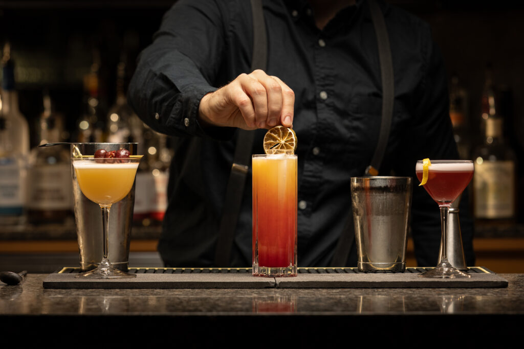 Cocktails at Aura